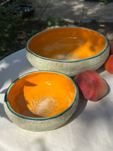 Load image into Gallery viewer, Ceramic Melon Bowl