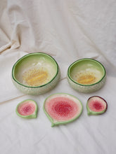 Load image into Gallery viewer, Ceramic Fig Dish (Green)