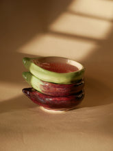 Load image into Gallery viewer, Mini Ceramic Fruit Bowls
