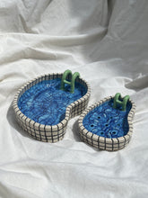 Load image into Gallery viewer, Ceramic Swimming Pool Soap Dish
