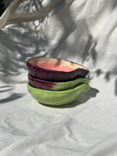 Load image into Gallery viewer, Ceramic Small Fig Bowl
