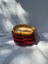 Load image into Gallery viewer, Small Ceramic Tomato Dishes
