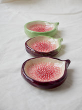Load image into Gallery viewer, Set of 3 Small Ceramic Fig Dishes
